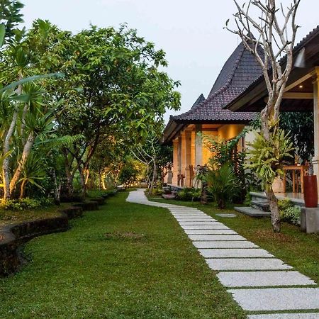 Masia Villa Ubud Exterior photo